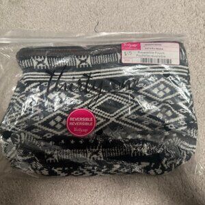 Thirty-One Reversible Pouch - Brand New